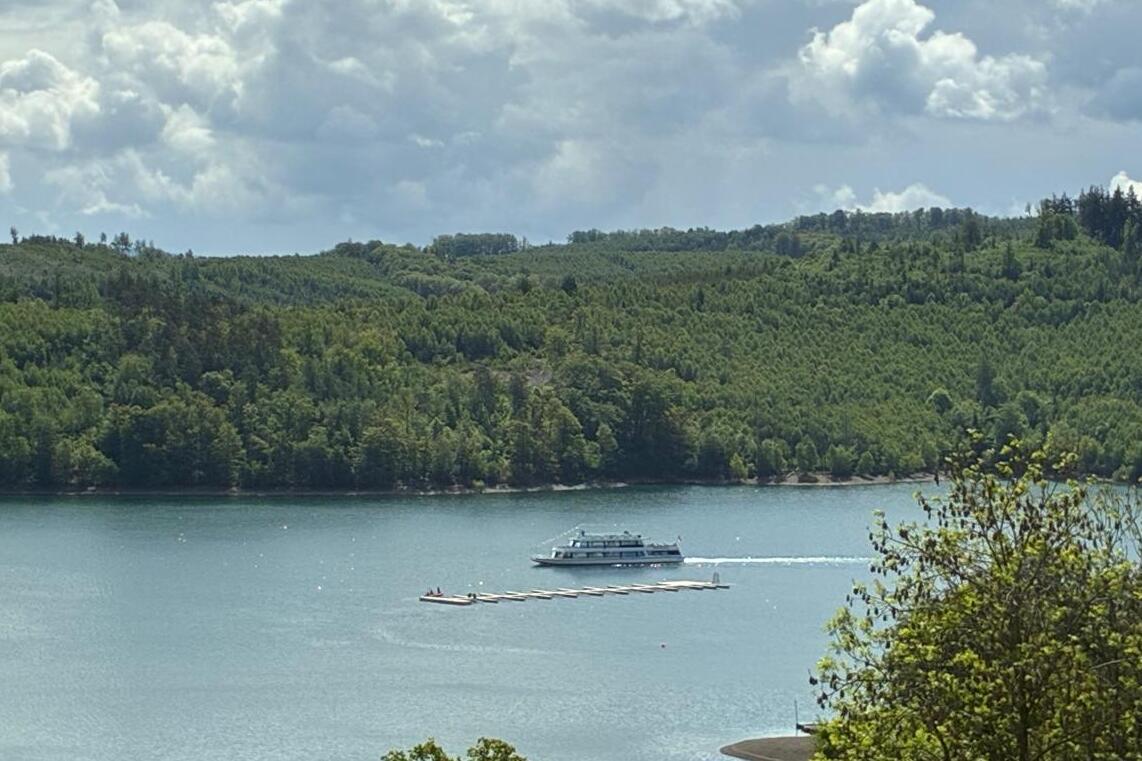 Neuer Steg vor der Sorpesee