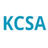 Logo von KCSA in blauer Schrift auf wei&szlig;em Hintergrund.