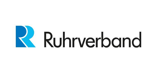 Logo des Ruhrverbands mit blauer R-Symboldarstellung und dem Schriftzug &bdquo;Ruhrverband&ldquo; in schwarzer Schrift.